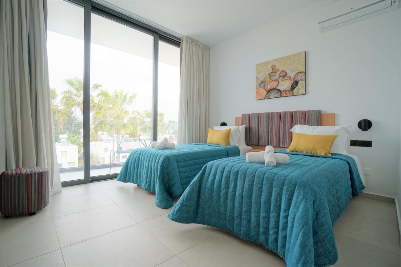 Regency Boutique Hotel Holiday Suites Пафос Экстерьер фото