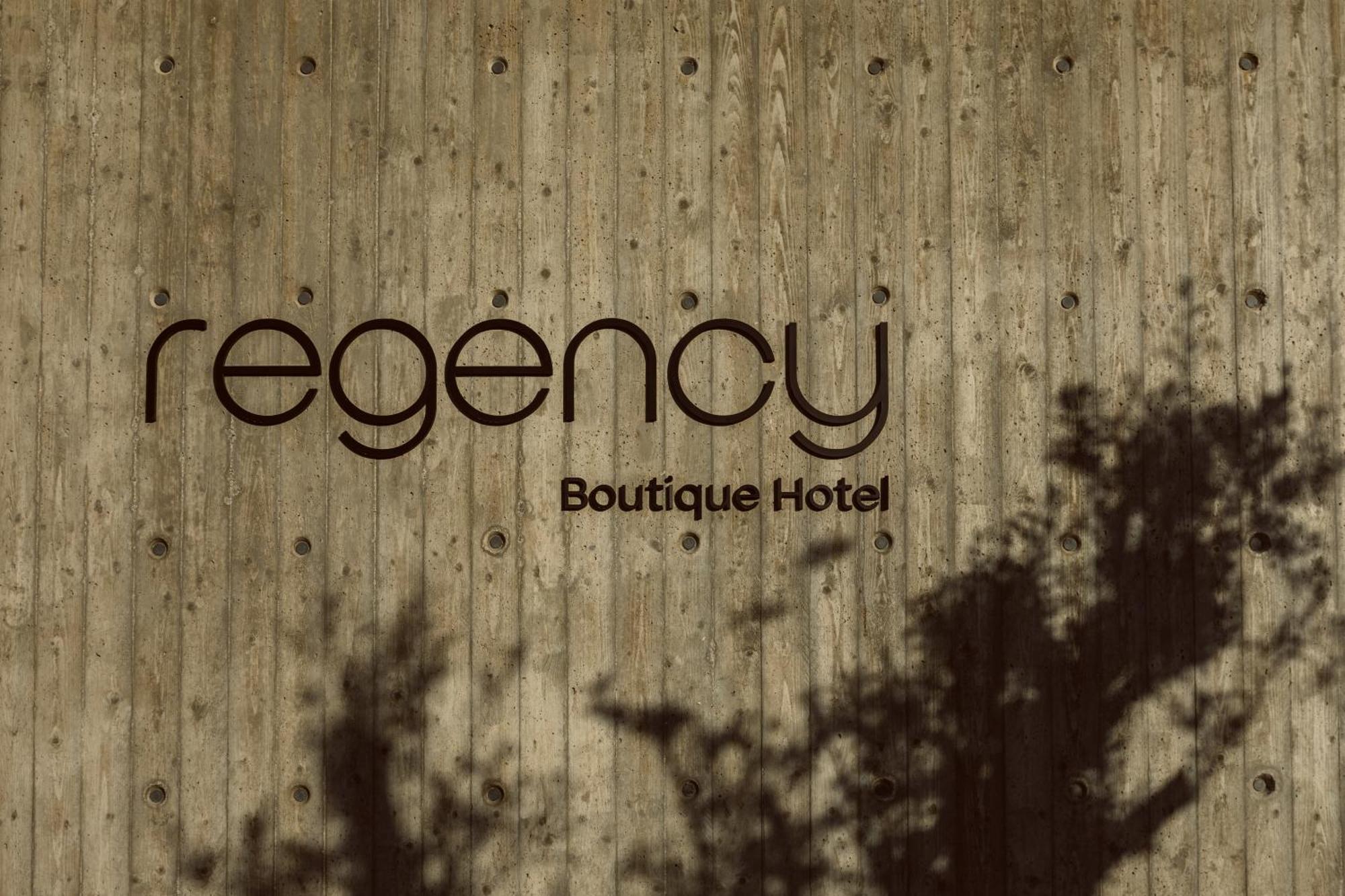 Regency Boutique Hotel Holiday Suites Пафос Экстерьер фото
