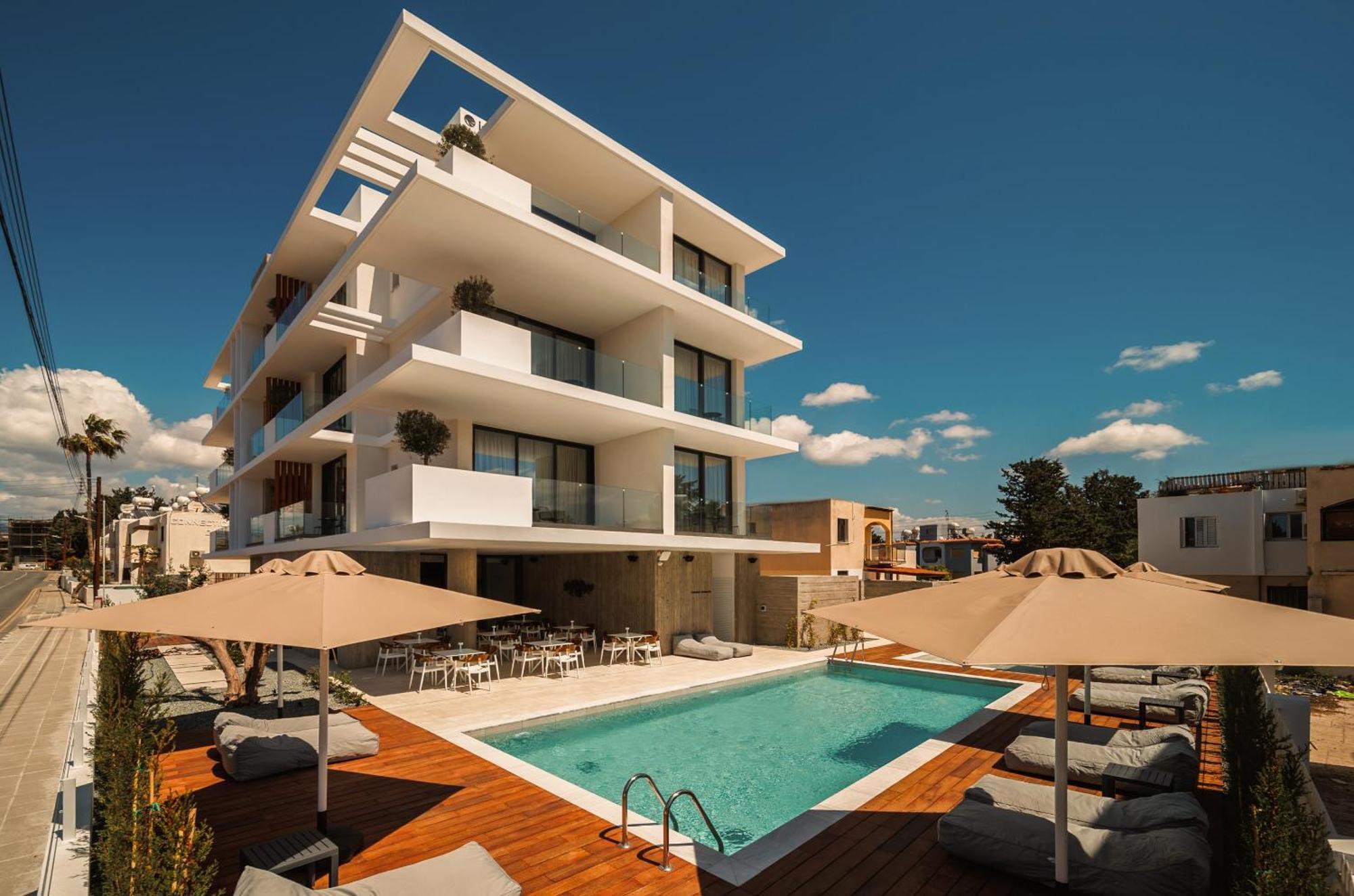 Regency Boutique Hotel Holiday Suites Пафос Экстерьер фото